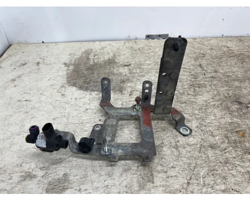 FREIGHTLINER A06-90548-001 Brackets, Misc.