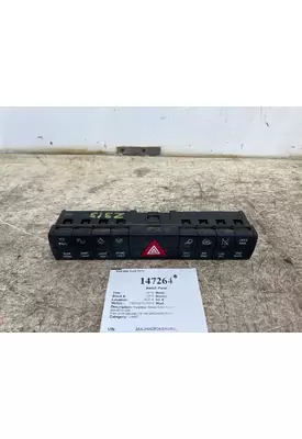FREIGHTLINER A06-90731-000 Switch Panel