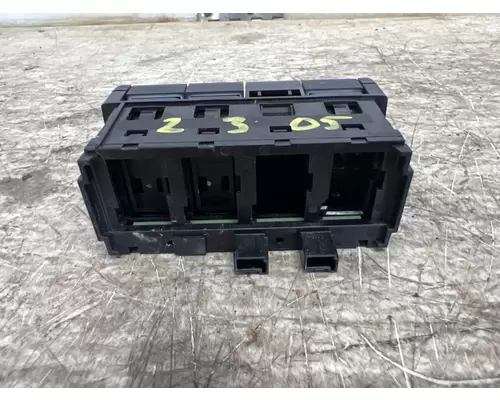 FREIGHTLINER A06-90732-000 Switch Panel