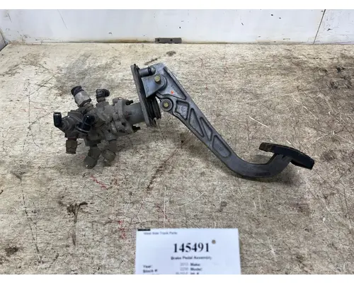 FREIGHTLINER A12-19510-003 Brake Pedal Assembly