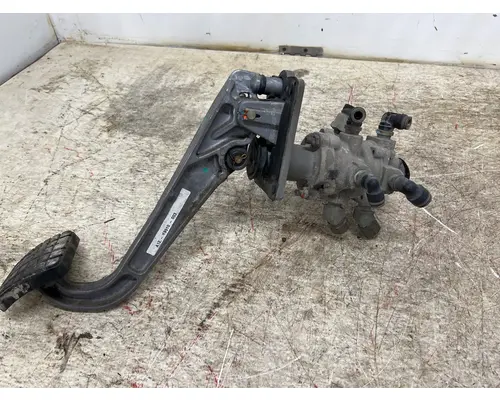 FREIGHTLINER A12-19510-003 Brake Pedal Assembly