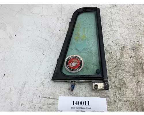 FREIGHTLINER A18-17428-006 Door Vent Glass, Front