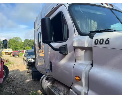 FREIGHTLINER A18-57527-002 Door Assembly, Front