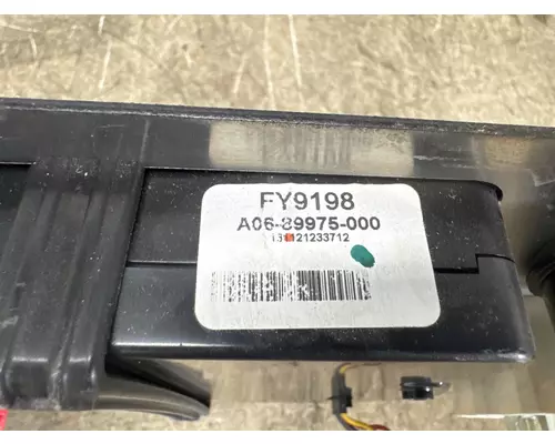 FREIGHTLINER A22-71989-000 Instrument Cluster