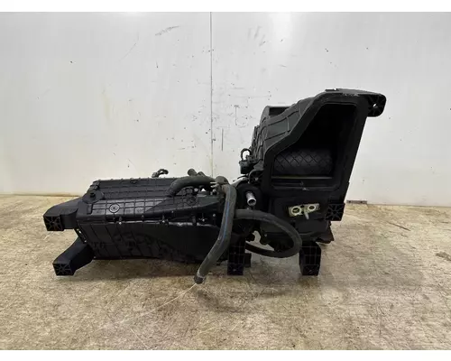 FREIGHTLINER A22-73651-001 Heater Assembly