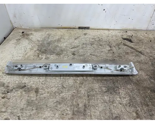 FREIGHTLINER A22-73821-001 Lighting