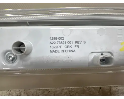 FREIGHTLINER A22-73821-001 Lighting