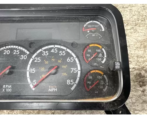 FREIGHTLINER A22-74208-105 Instrument Cluster