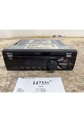 FREIGHTLINER A22-74389-000 Radio