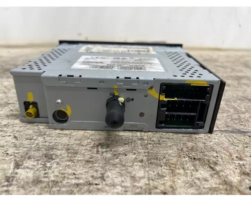 FREIGHTLINER A22-74389-000 Radio