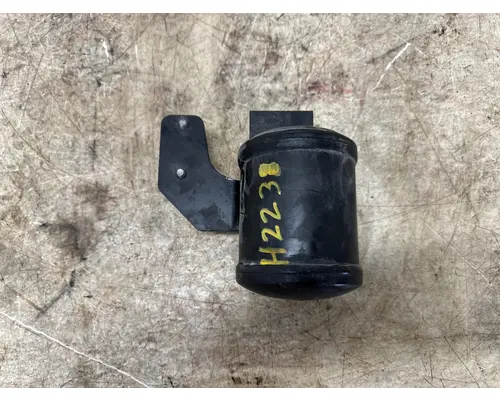 FREIGHTLINER A22-77123-003 Air Conditioner Drier