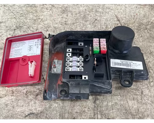 FREIGHTLINER A66-01830-002 Fuse Box