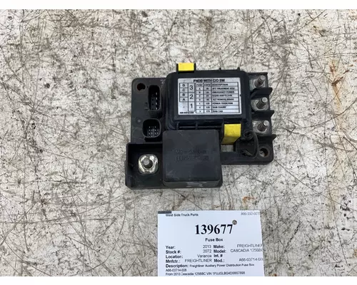 FREIGHTLINER A66-03714-008 Fuse Box