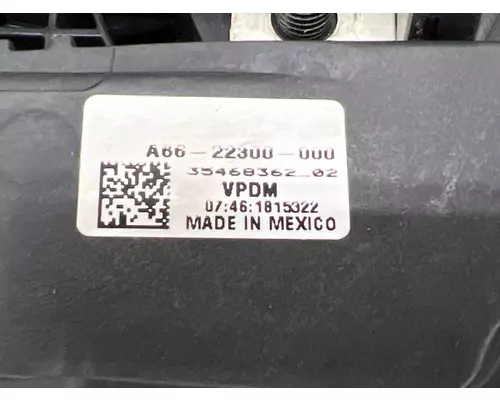 FREIGHTLINER A66-22300-000 Fuse Box