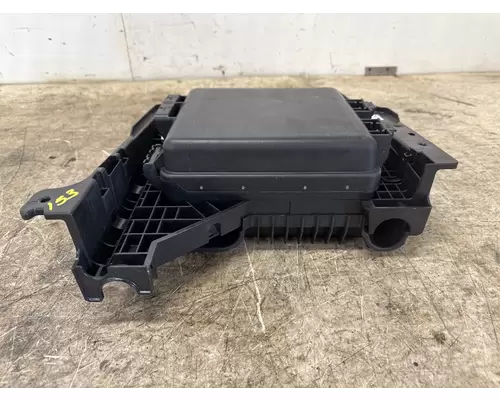 FREIGHTLINER A66-22300-001 Fuse Box