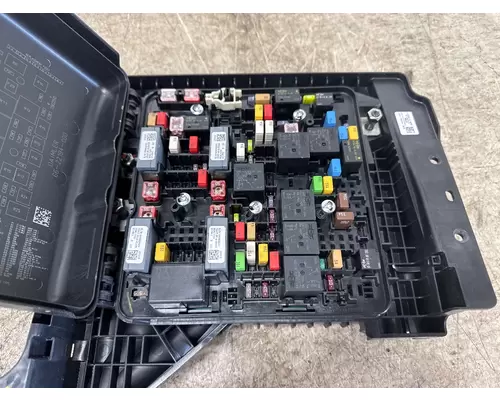 FREIGHTLINER A66-22300-001 Fuse Box