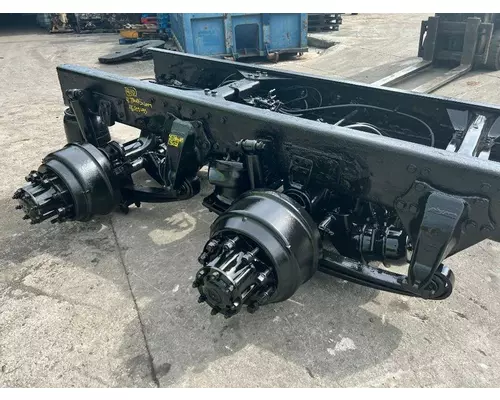 FREIGHTLINER AIRLINER Cutoff Assembly (Complete With Axles)