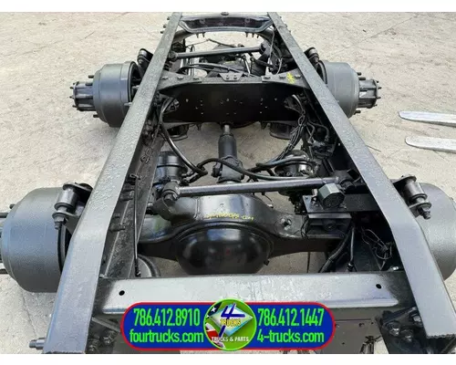 FREIGHTLINER AIRLINER Cutoff Assembly (Complete With Axles)