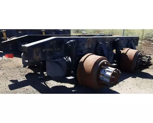 FREIGHTLINER AIRLINER Cutoff Tandem Axle