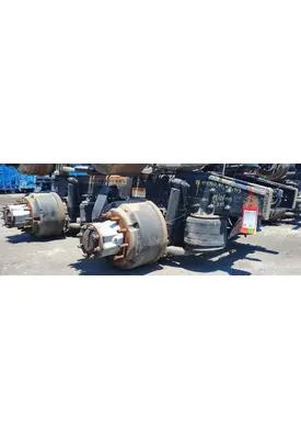 FREIGHTLINER AIRLINER Cutoff Tandem Axle