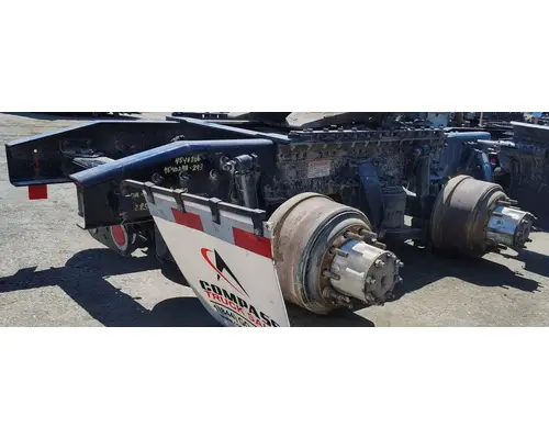 FREIGHTLINER AIRLINER Cutoff Tandem Axle