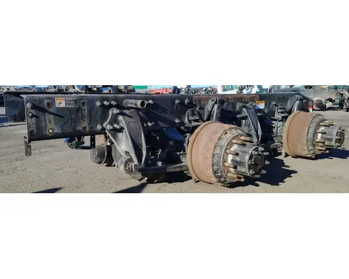 FREIGHTLINER AIRLINER Cutoff Tandem Axle