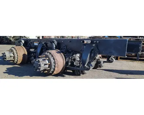 FREIGHTLINER AIRLINER Cutoff Tandem Axle