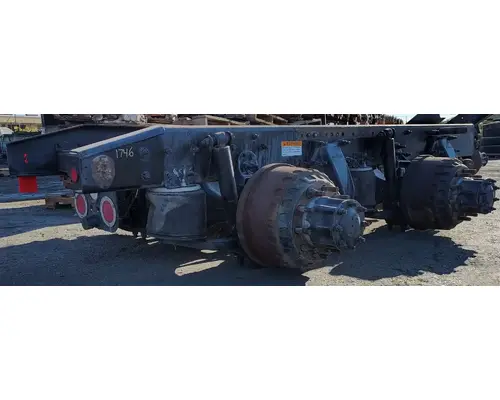 FREIGHTLINER AIRLINER Cutoff Tandem Axle