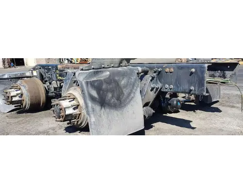 FREIGHTLINER AIRLINER Cutoff Tandem Axle