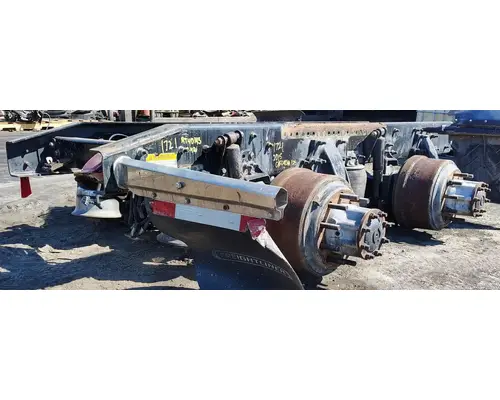 FREIGHTLINER AIRLINER Cutoff Tandem Axle