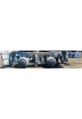 FREIGHTLINER AIRLINER Cutoff Tandem Axle