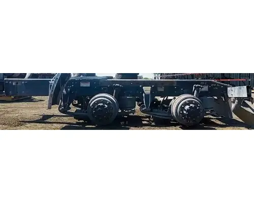 FREIGHTLINER AIRLINER Cutoff Tandem Axle