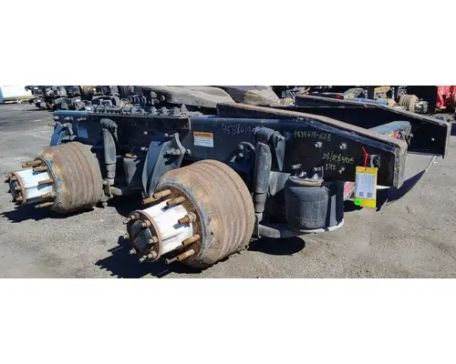 FREIGHTLINER AIRLINER Tandem Cutoffs