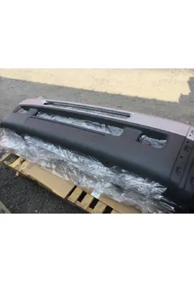 FREIGHTLINER ARGOSY BUMPER CENTER
