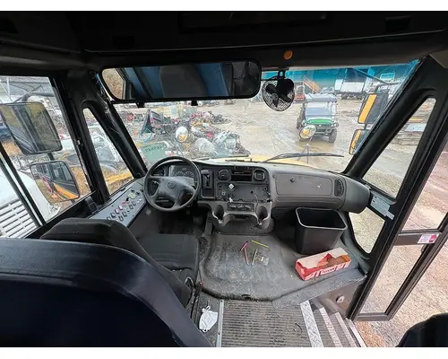 FREIGHTLINER B2 Bus Chassis Complete Vehicle