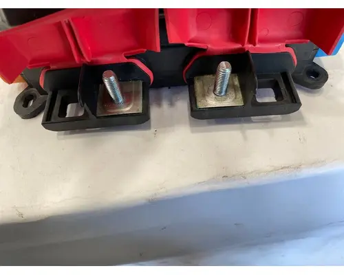 FREIGHTLINER B2 School Bus Fuse Box