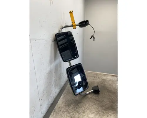 FREIGHTLINER B2 School Bus Mirror (Side View)