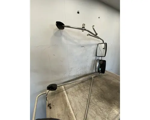 FREIGHTLINER B2 School Bus Mirror (Side View)