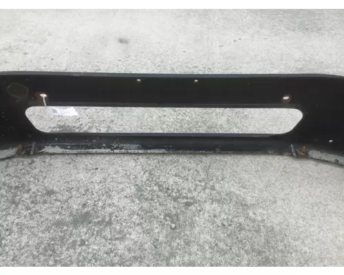 FREIGHTLINER B2 BUMPER ASSEMBLY, FRONT