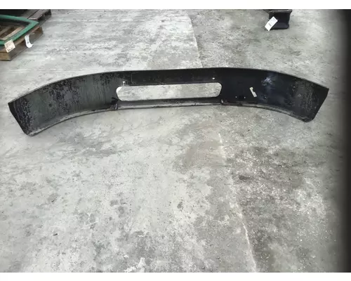 FREIGHTLINER B2 BUMPER ASSEMBLY, FRONT