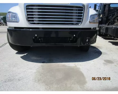 FREIGHTLINER B2 BUMPER ASSEMBLY, FRONT