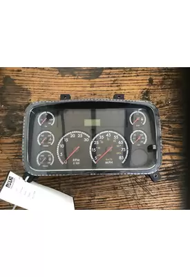 FREIGHTLINER B2 GAUGE CLUSTER