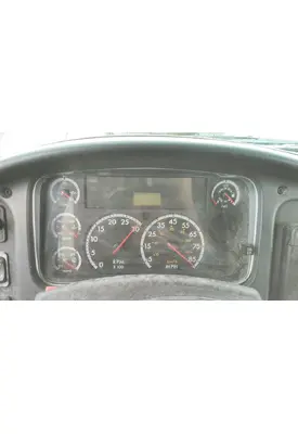 FREIGHTLINER B2 GAUGE CLUSTER