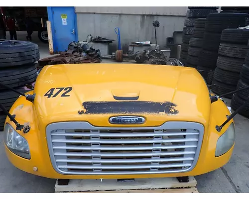 FREIGHTLINER B2 Hood