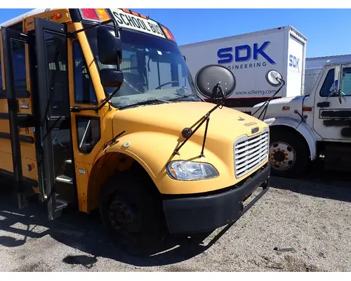 FREIGHTLINER B2 Hood