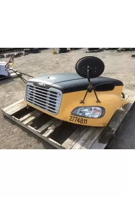 FREIGHTLINER B2 Hood