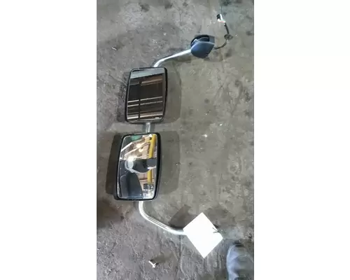 FREIGHTLINER B2 MIRROR ASSEMBLY CABDOOR