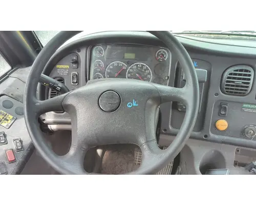 FREIGHTLINER B2 STEERING COLUMN