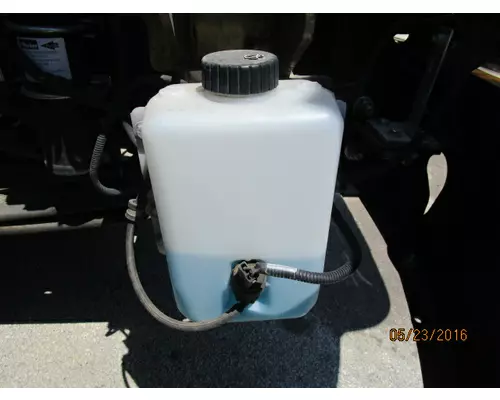 FREIGHTLINER B2 WINDSHIELD WASHER RESERVOIR