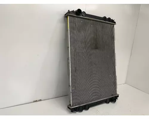 FREIGHTLINER BHTD0635 Radiator